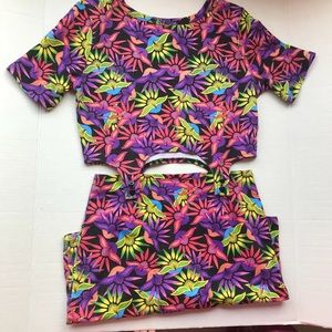 Tight dress SHOWN toSCALE medium